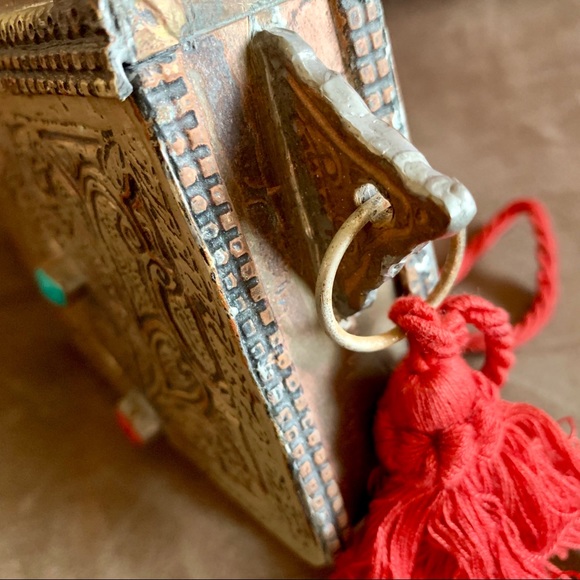VINTAGE Morocco Copper/Brass Carved Metal Purse - Picture 6 of 8